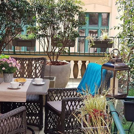 Pragueone Apartment,A/C,Terrace Kültér fotó