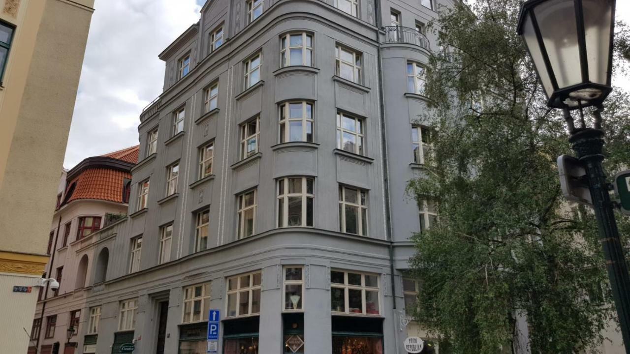Pragueone Apartment,A/C,Terrace Kültér fotó